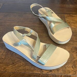 Olukai Onohi Women’s Strappy Leather Sandals, size 8